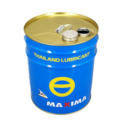 Metalen emmer met deksel en slang voor de opslag van oliën