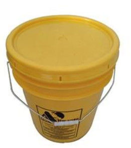Ronde plastic emmers met deksels van 2-3 mm voor opslag